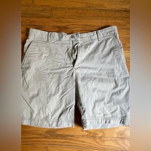 Izod shorts